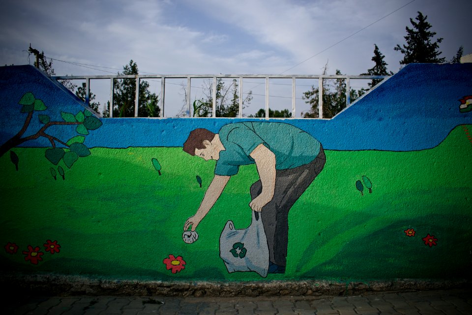 Community mural in Bardarash in Duhok Governorate 02