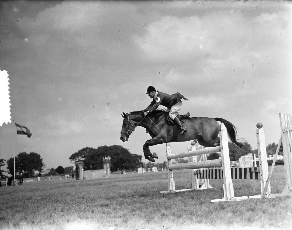 Concours Hippique Den Haag. Brachof van Heemskerk, Bestanddeelnr 905-2678