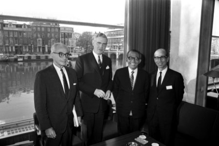 Conferentie van de Intergouvernementele Groep inzake Indonesie in Amstel Hotel A, Bestanddeelnr 923-0581