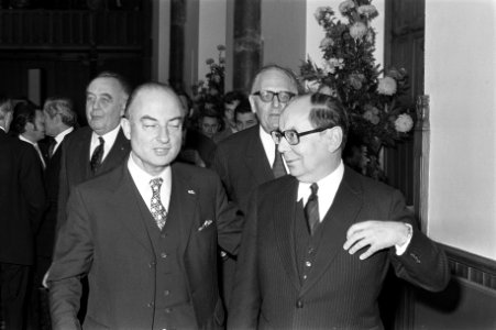Conferentie van Ministers van Buitenlandse Zaken van EEG-landen in Den Haag, Ridderzaal, Bestanddeelnr 926-0392