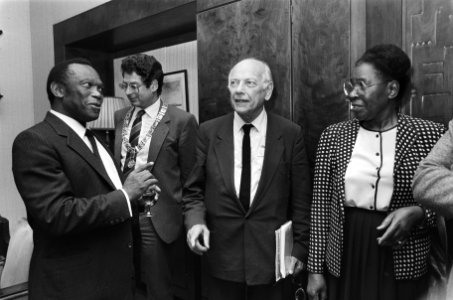 Conferentie Apartheid and Southern Africa The West Europe response in Makatina , Bestanddeelnr 933-4229