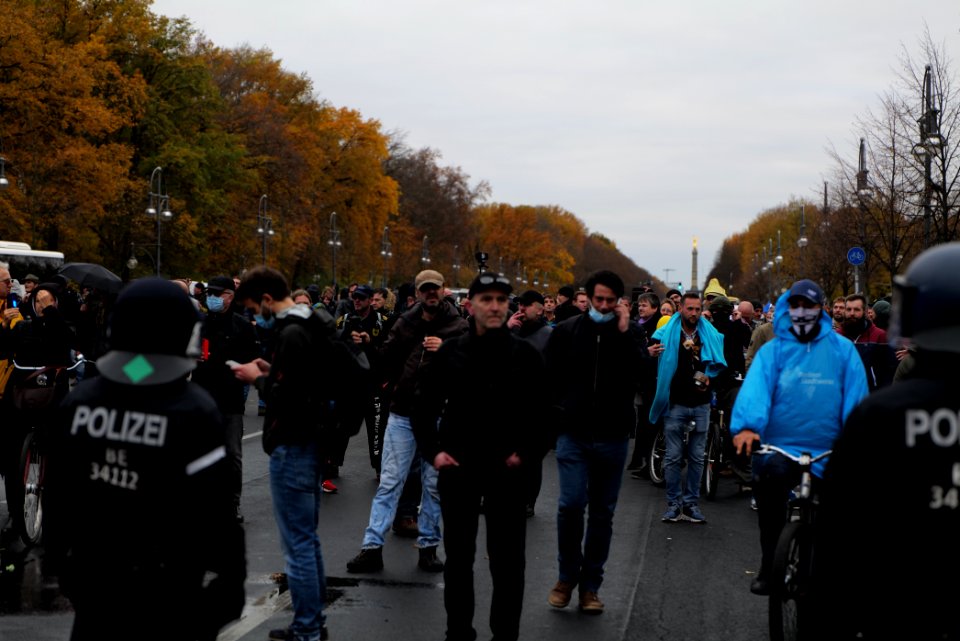 Conspiracist demonstration Berlin 2020-11-18 293