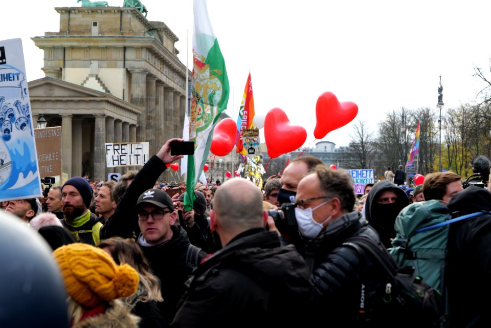 Conspiracist demonstration Berlin 2020-11-18 29