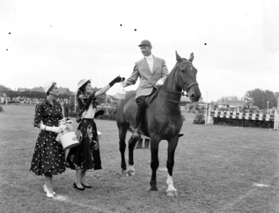 Concours Hippique t.g.v. 100 jaar Haarlemmermeer, Bestanddeelnr 907-2200