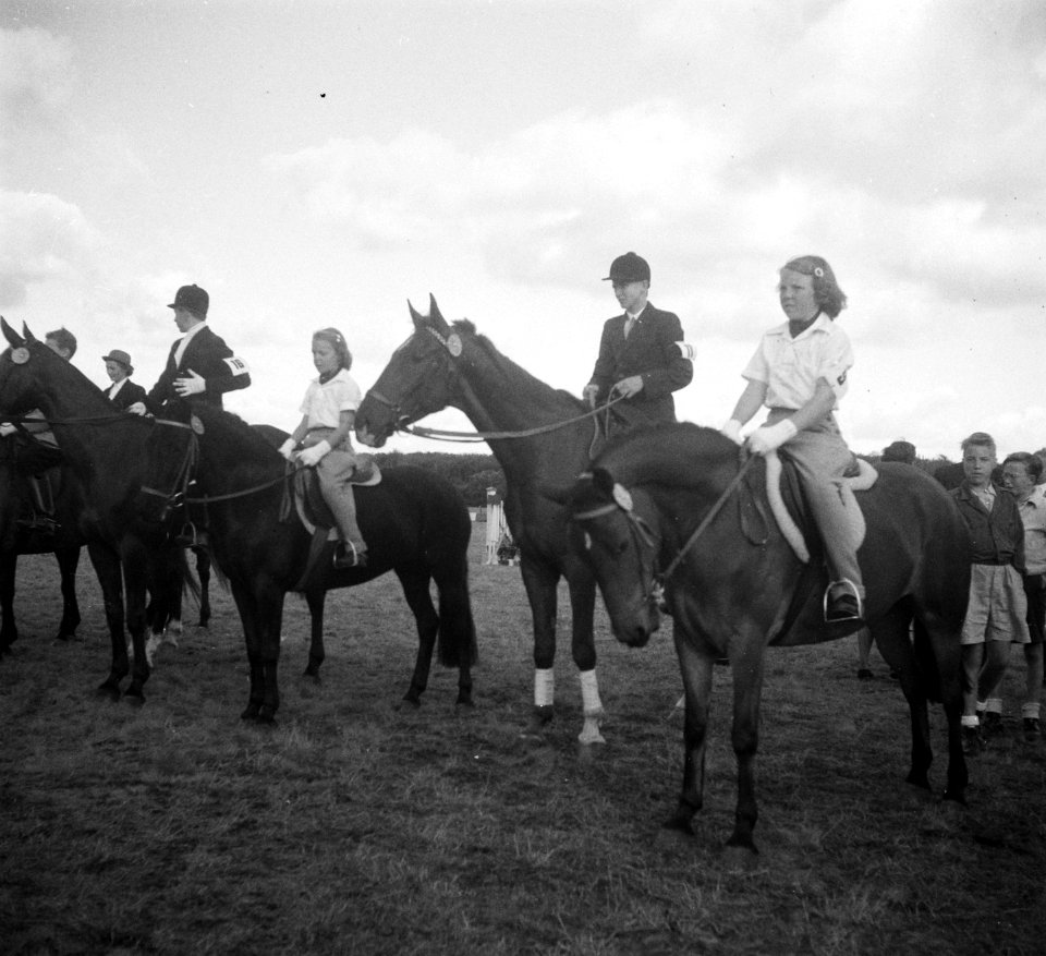 Concours Hippique , Koninklijke familie, Bestanddeelnr 903-5428