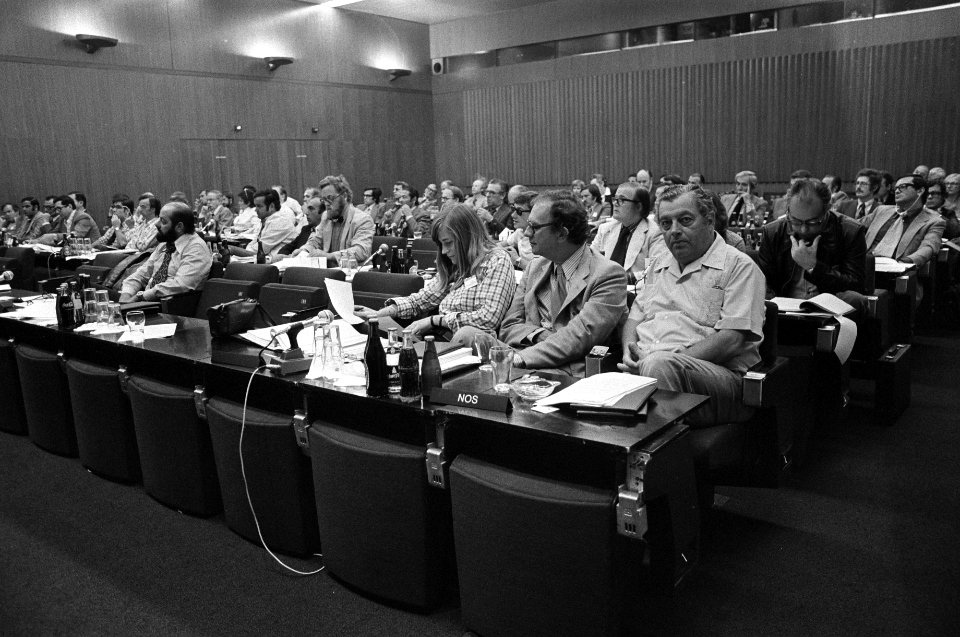 Conferentie European Broadcasting Union in RAI-congrescentrum rechts op voorgro, Bestanddeelnr 928-1368