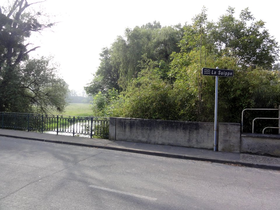 Condé-sur-Suippe (Aisne) La Suippe