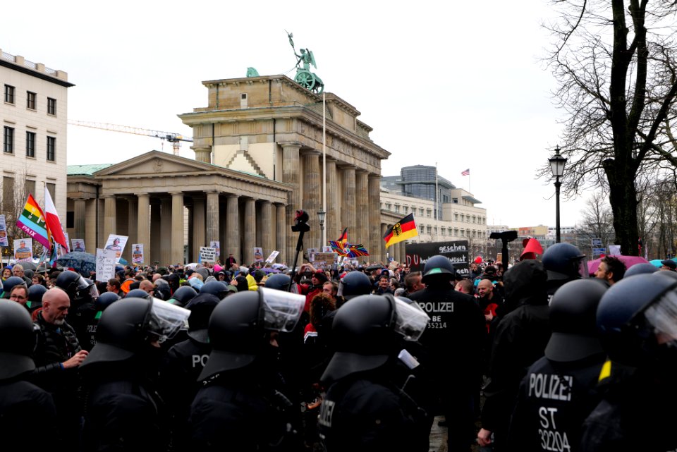 Conspiracist demonstration Berlin 2020-11-18 151
