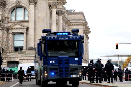 Conspiracist demonstration Berlin 2020-11-18 68