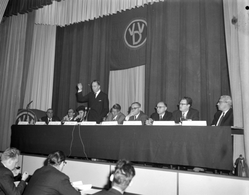 Conferentie VVD in Minervapaviljoen te Amsterdam, Bestanddeelnr 914-7537
