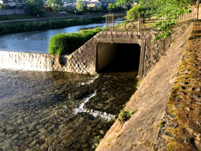Confluence of a canal 20200513
