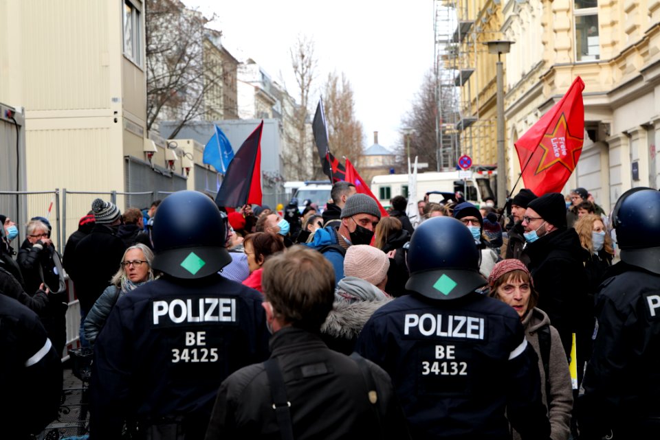 Conspiracist protest Berlin 2021-03-28 18