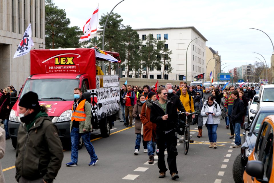 Conspiracist demonstration Berlin 2021-03-28 48
