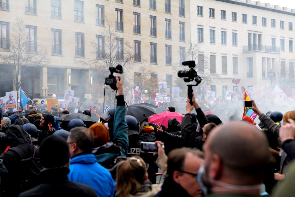 Conspiracist demonstration Berlin 2020-11-18 102