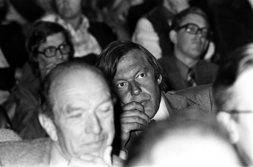 Congres D66 in Amsterdam Hans van Mierlo in de zaal, Bestanddeelnr 927-4663