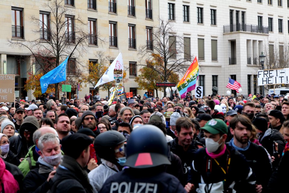 Conspiracist demonstration Berlin 2020-11-18 23