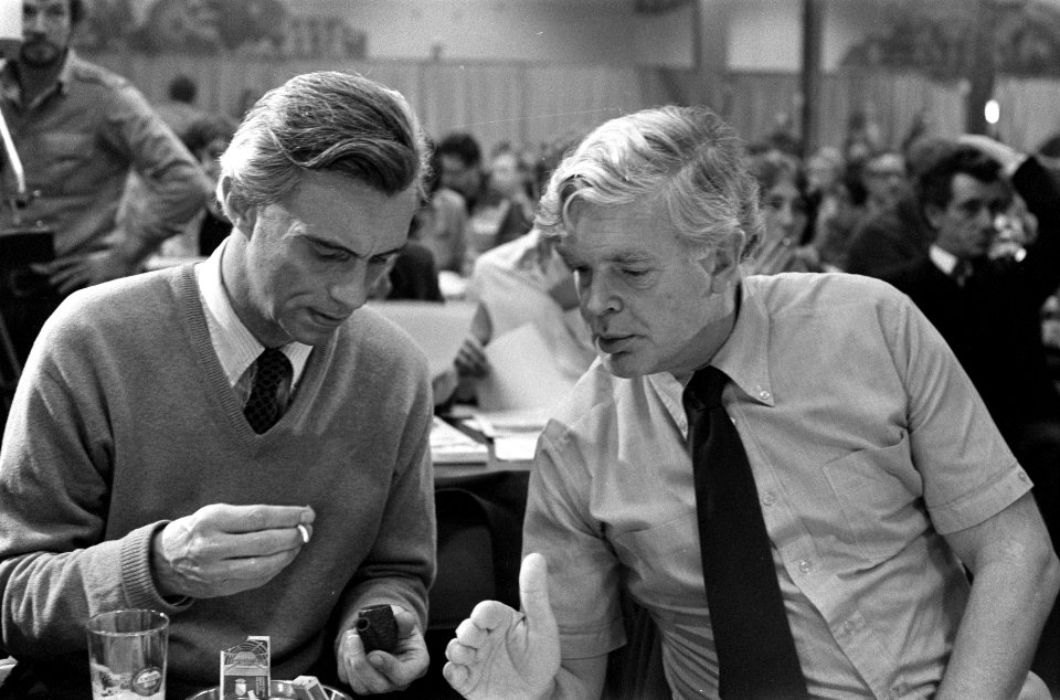Congres D66 in Utrecht nieuwe voorzitter Glastra van Loon (l) en Ten Brink, Bestanddeelnr 928-8712