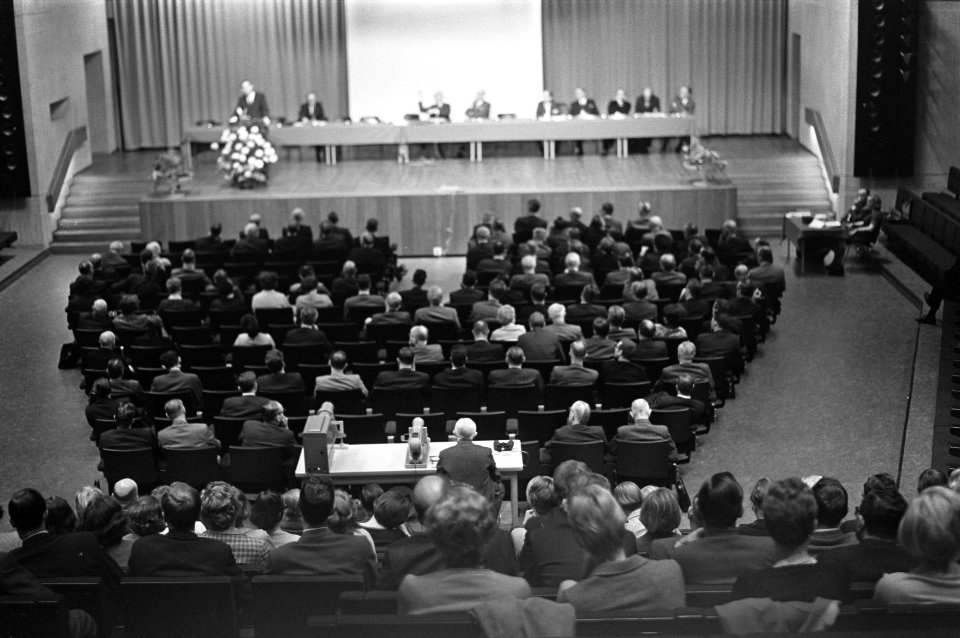 Congres over Geluidshinder in aula Technische Hogescho te Delft. Overzicht, Bestanddeelnr 921-7721