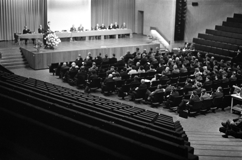 Congres over Geluidshinder in aula Technische Hogescho te Delft. Overzicht, Bestanddeelnr 921-7720