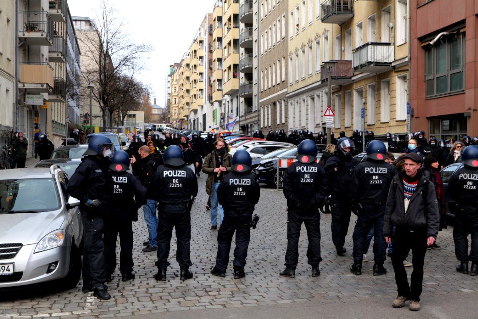 Conspiracist protest Berlin 2021-03-28 28