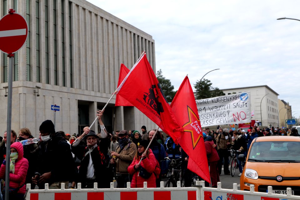 Conspiracist demonstration Berlin 2021-03-28 45