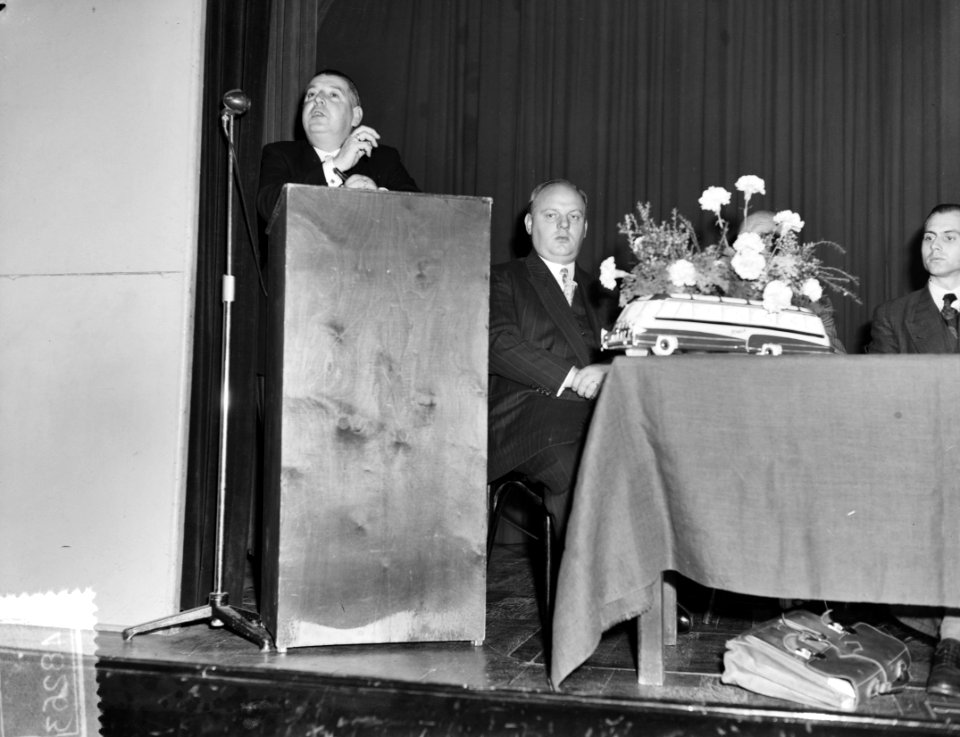 Congres Personenvervoer te Amsterdam, Bestanddeelnr 904-8263