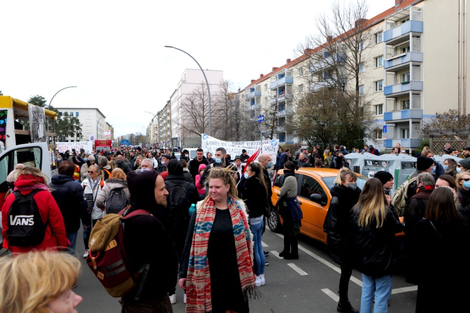 Conspiracist demonstration Berlin 2021-03-28 43
