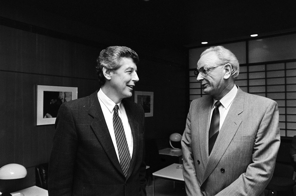 Congres Bouw en Houtbond FNV FNV-voorzitter Wim Kok en voorzitter Bram Buys, Bestanddeelnr 933-3345