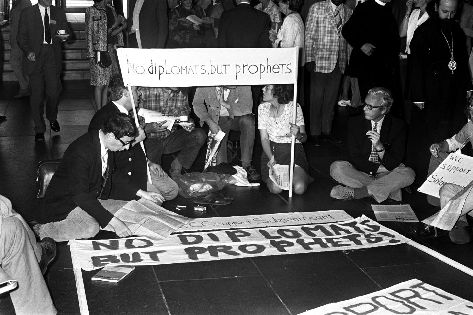 Congres Wereldraad van Kerken in Utrecht, aktiegroep, Bestanddeelnr 925-8073