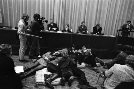 Congres Wat bezielt die jongens in Hilversum RAI Adam, Bestanddeelnr 923-1443