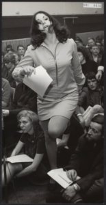 Congres voor middelbare scholieren in Utrecht. Marja Oosterman (oprichtster van , Bestanddeelnr 093-0416