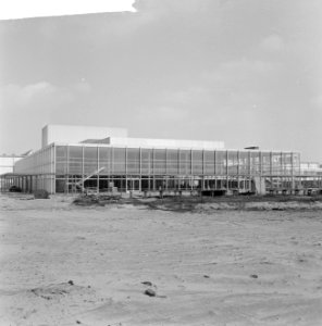 Congresgebouw nadert voltooiing naast RAI gebouw, Bestanddeelnr 916-3003