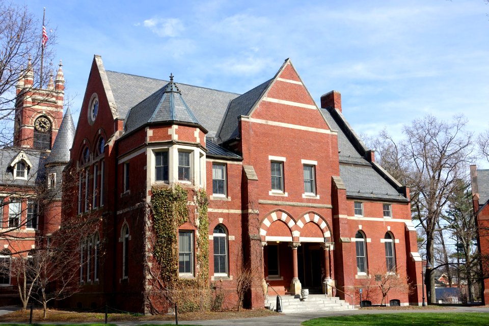College Hall - Smith College - Northampton, MA - DSC02109