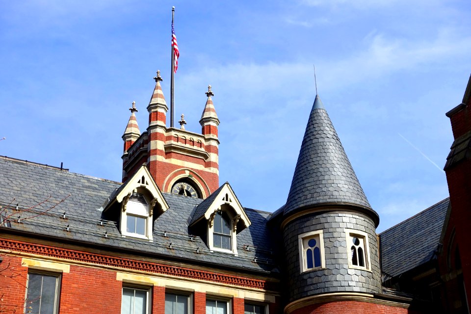 College Hall - Smith College - Northampton, MA - DSC02121