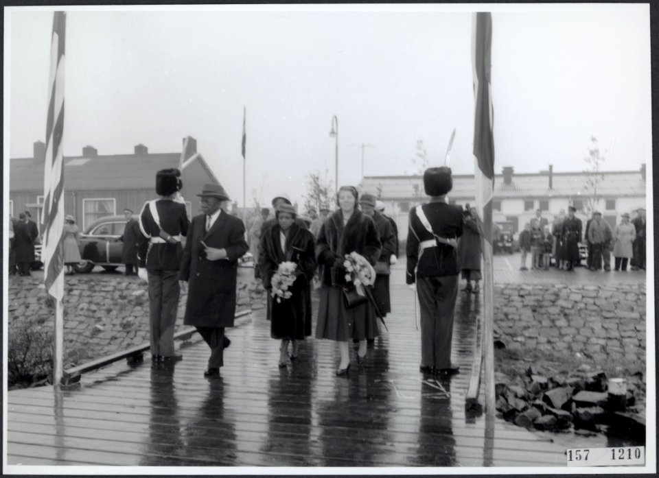 Collectie Fotocollectiie Afdrukken ANEFO Rousel, fotonummer 157-1210, Bestanddeelnr 157-1210