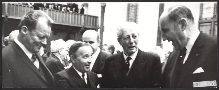 Congressen, politici, internationale samenwerking, ministers, Luns, J.A.M.H., Bestanddeelnr 083-0772