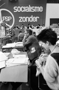 Congres PSP in Rotterdam waarbij een van de voornaamste themas de samenwerking m, Bestanddeelnr 933-1603
