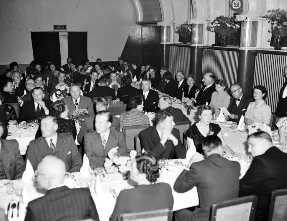 Congres Personenvervoer te Amsterdam, Bestanddeelnr 904-8284