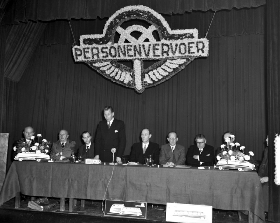 Congres Personenvervoer te Amsterdam, Bestanddeelnr 904-8268