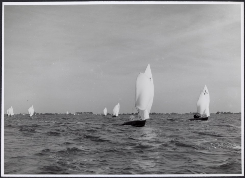 Collectie Fotocollectiie Afdrukken ANEFO Rousel, fotonummer 157-0663, Bestanddeelnr 157-0663