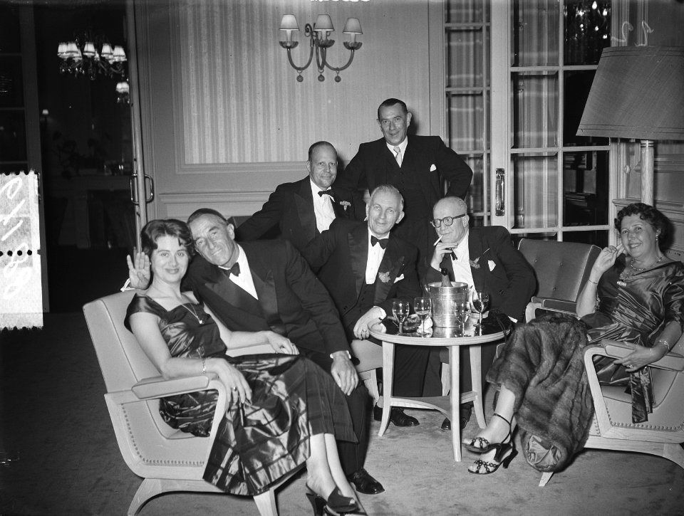 Congres zee assuradeuren Den Haag , dansen, Bestanddeelnr 906-7188