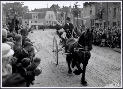 Collectie Fotocollectiie Afdrukken ANEFO Rousel, fotonummer 157-0617, Bestanddeelnr 157-0617