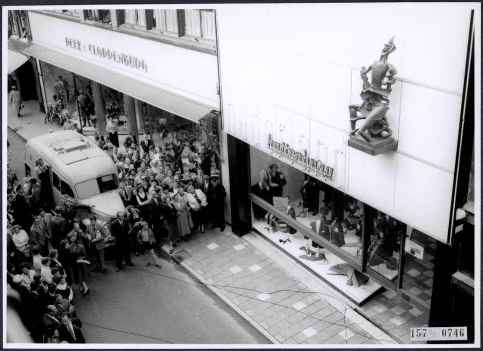 Collectie Fotocollectiie Afdrukken ANEFO Rousel, fotonummer 157-0746, Bestanddeelnr 157-0746