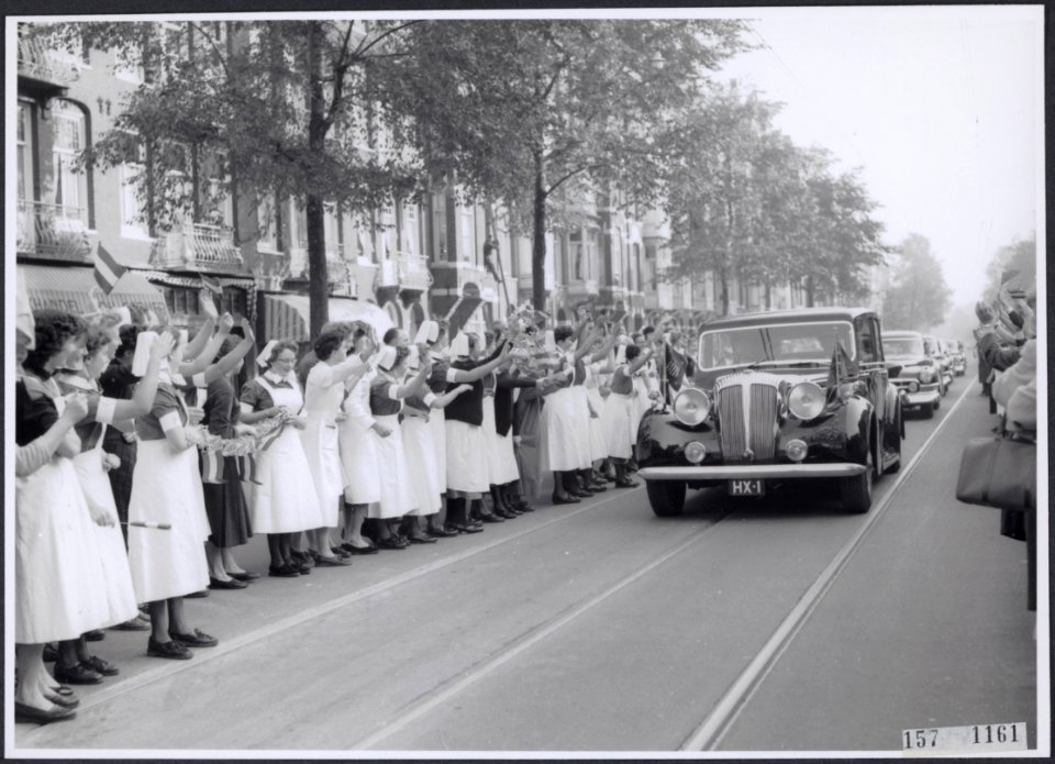 Collectie Fotocollectiie Afdrukken ANEFO Rousel, fotonummer 157-1161, Bestanddeelnr 157-1161