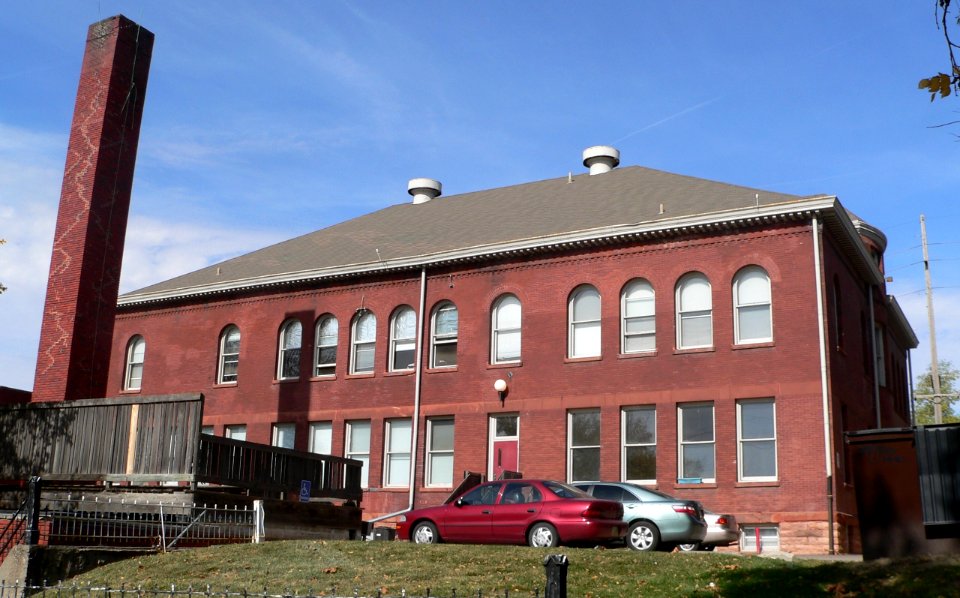 Columbian School (Omaha) from SE