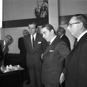 Congressen, hotels, prinsen, ruimtelijke ordening, Claus, prins, Bestanddeelnr 919-6751