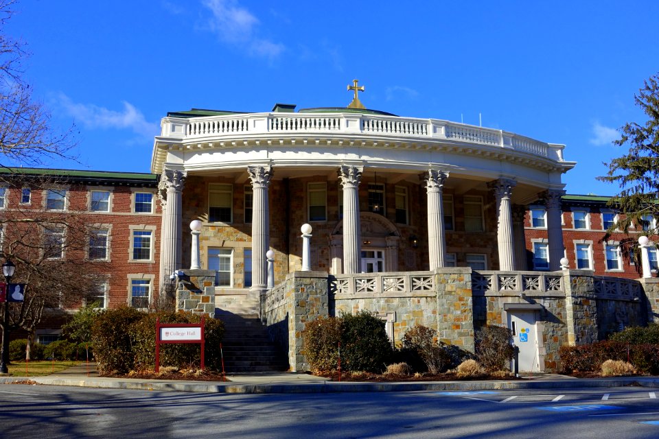 College Hall - Regis College - Weston, Massachusetts - DSC09525