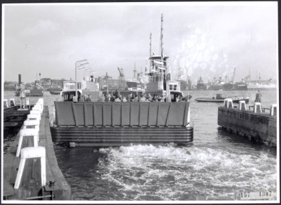 Collectie Fotocollectiie Afdrukken ANEFO Rousel, fotonummer 157-1307, Bestanddeelnr 157-1307