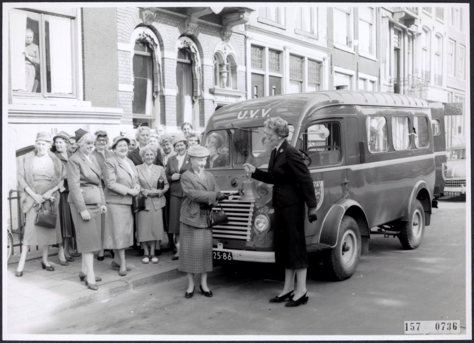 Collectie Fotocollectiie Afdrukken ANEFO Rousel, fotonummer 157-0736, Bestanddeelnr 157-0736