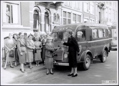 Collectie Fotocollectiie Afdrukken ANEFO Rousel, fotonummer 157-0736, Bestanddeelnr 157-0736